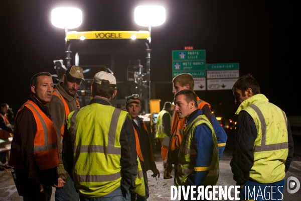 Réfection de chaussée d autoroute