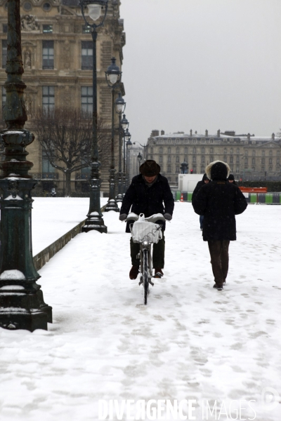 Paris sous la Neige