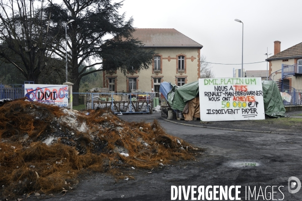 DMI, fonderie à Vaux dans l Allier : une usine à l abandon...