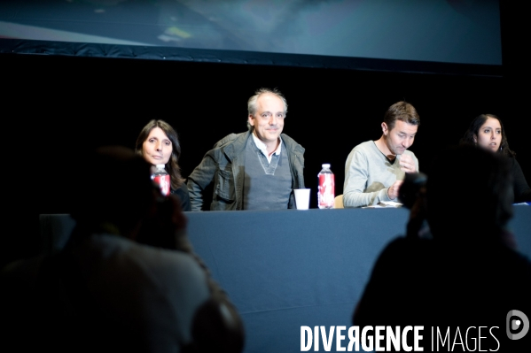 Npa: poutou et besancenot à la halle carpentier, paris, 12/04/2012