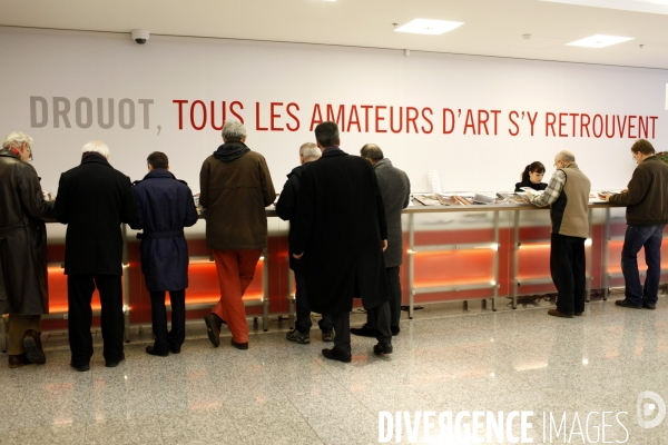 Ventes à l hôtel DROUOT à l occasion des journées  Marteau .