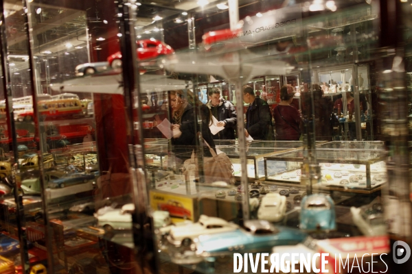 Ventes à l hôtel DROUOT à l occasion des journées  Marteau .