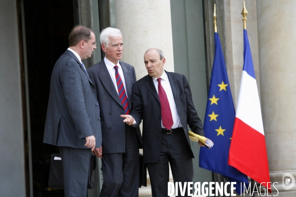 Les Industriels de l Armement à l Elysée