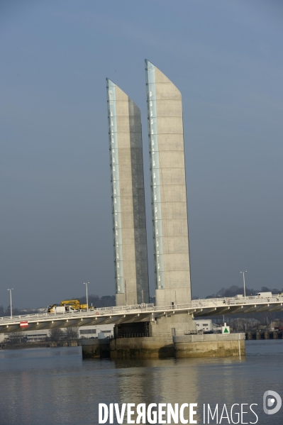 Le pont Jacques-Chaban-Delmas