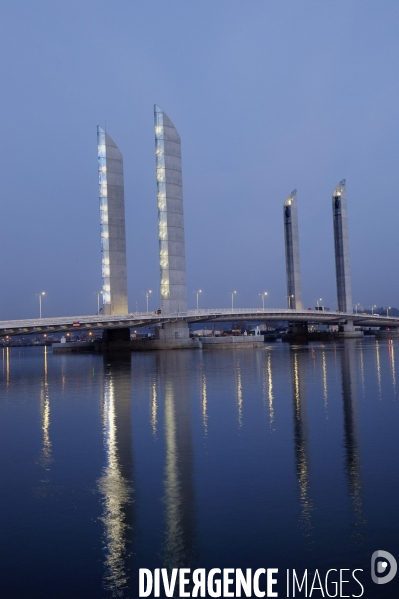 Le pont Jacques-Chaban-Delmas