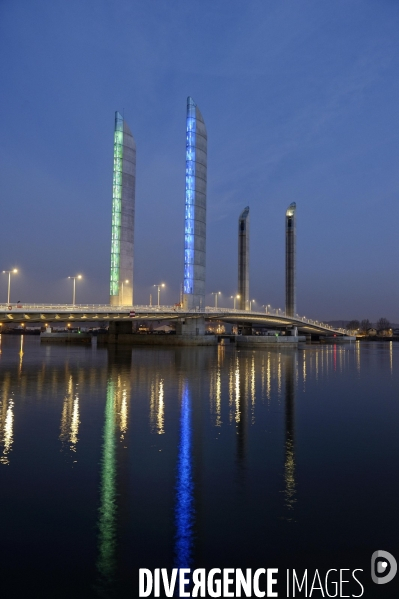 Le pont Jacques-Chaban-Delmas