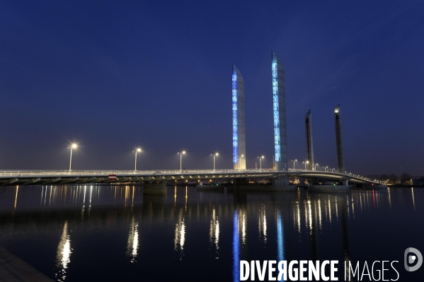 Le pont Jacques-Chaban-Delmas