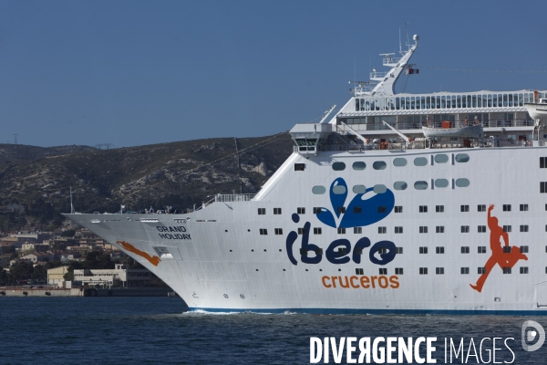 La tour CMA-CGM et le Grand Port Maritime de Marseille