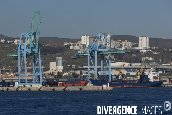 La tour CMA-CGM et le Grand Port Maritime de Marseille