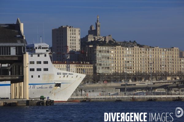 La tour CMA-CGM et le Grand Port Maritime de Marseille