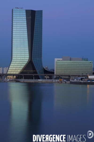 La tour CMA-CGM et le Grand Port Maritime de Marseille