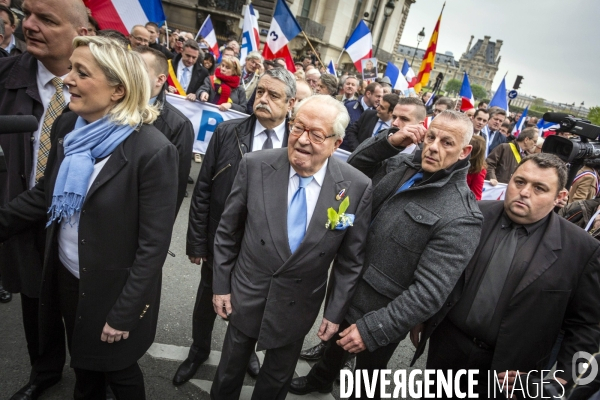 L extrême droite défile à Paris