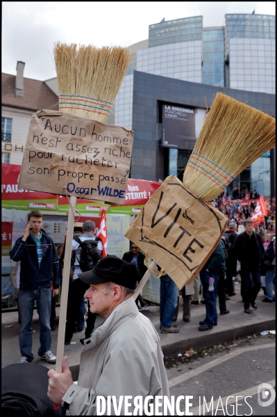 Manifestation pour la VIe République et contre l austérité