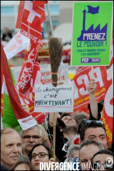 Manifestation pour la VIe République et contre l austérité