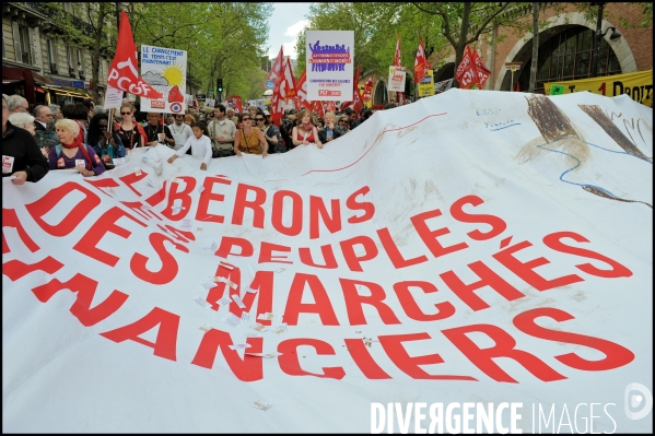 Manifestation pour la VIe République et contre l austérité