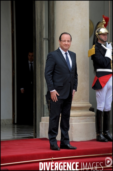 François Hollande reçoit Bronislaw Komorowski