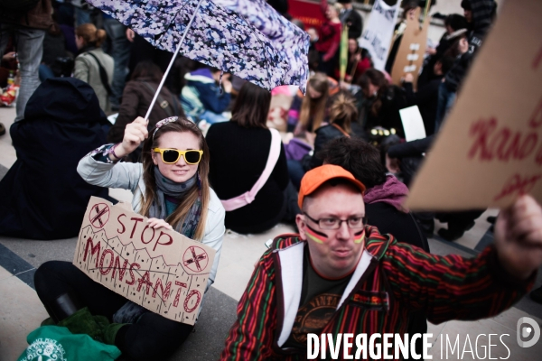 Rassemblement Contre Monsanto à Paris