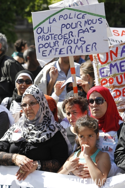 Manifestation contre la violence