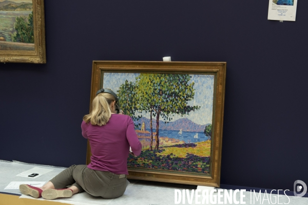 Accrochage de l exposition  Le Grand Atelier du Midi  au Musée des Beaux-Arts de Marseille