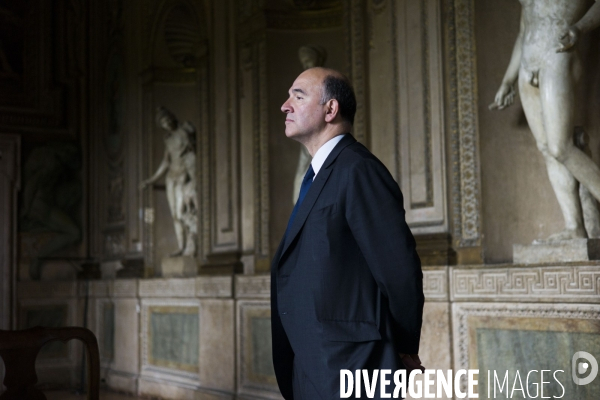 48h avec Pierre Moscovici.