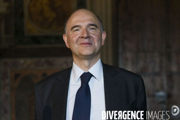 48h avec Pierre Moscovici.