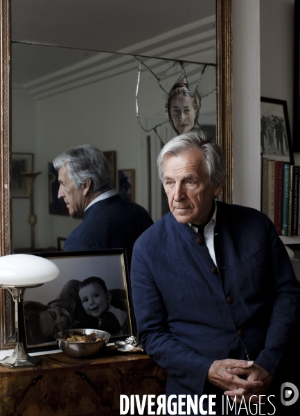 -exclusif- costa-gavras- rendez-vous chez lui avant son exposition  carnets photographiques  a la maison européenne de la photographie.