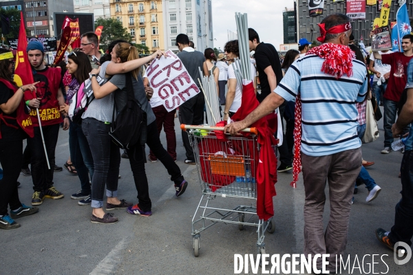 1er jour de grève générale, Place Taksim et parc Gezi, Istanbul