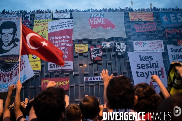 1er jour de grève générale #2, place Taksim