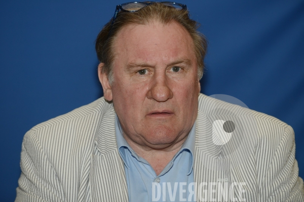 Conférence de presse pour le premier festival du cinéma russe à Nice : Gérard Depardieu, Christian Estrosi