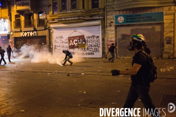 Nuit d affrontements, Istanbul