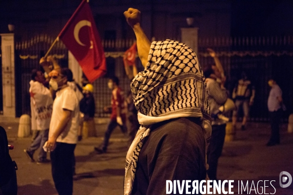 Nuit d affrontements, Istanbul