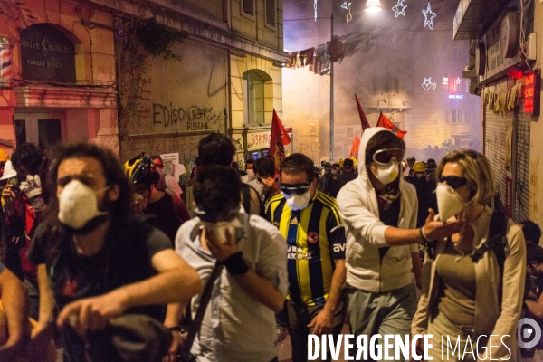 Nuit d affrontements, Istanbul