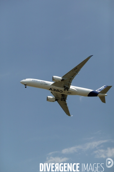 1er vol de l Airbus A350 XWB