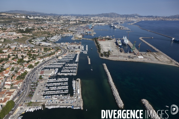 Vue aerienne du Grand Port Maritime de Marseille