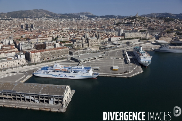 Vue aerienne de Marseille