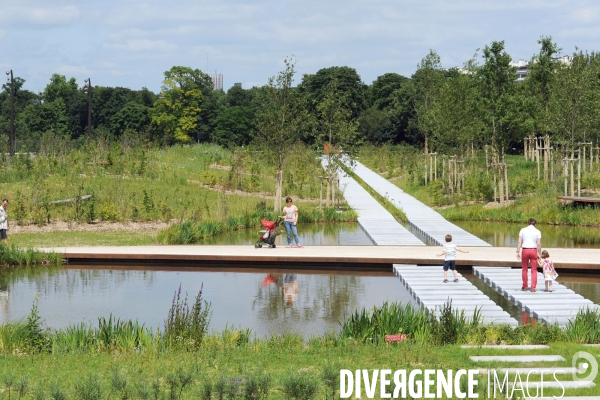 Un nouveau parc à Paris, les pelouses de l hippodrome d Auteuil,