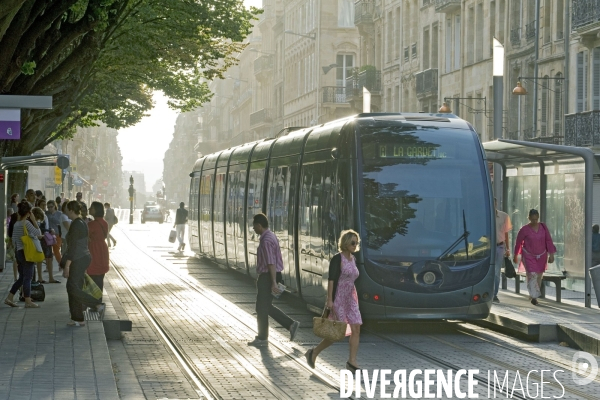 Des tramways et des villes.Tramway de Bordeaux