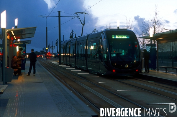 Des tramways et des villes.Tramway de Bordeaux