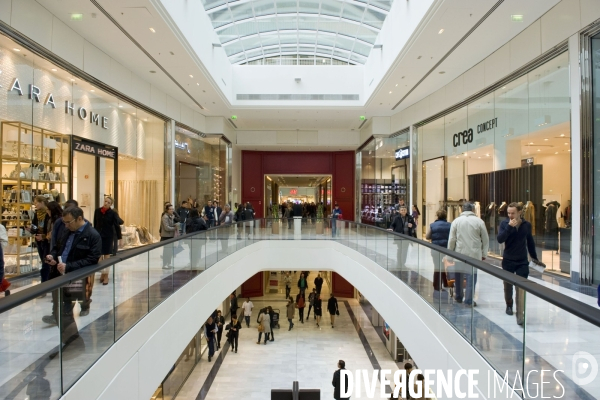 So West. Le nouveau centre commercial de l ouest parisien