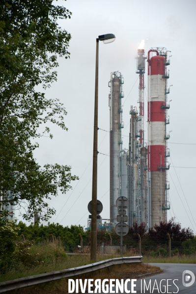 Mardyck, un village cerné de sites industriels à haut risque.