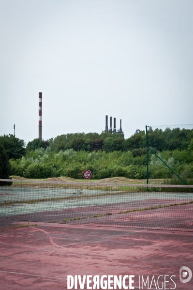 Mardyck, un village cerné de sites industriels à haut risque.
