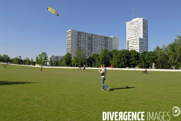 La nature dans la ville -Série 01.Le parc communal des Guilands a Montreuil
