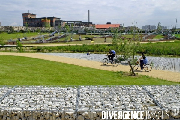 La nature dans la ville -Série 01.Nanterre.Parc du chemin de l ile