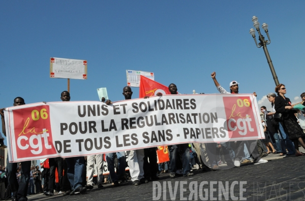 Grève nationale contre la réforme du regime des retraites. Manifestation à Nice