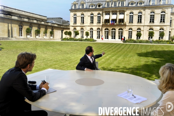 François HOLLANDE interview télévisée du 14  juillet