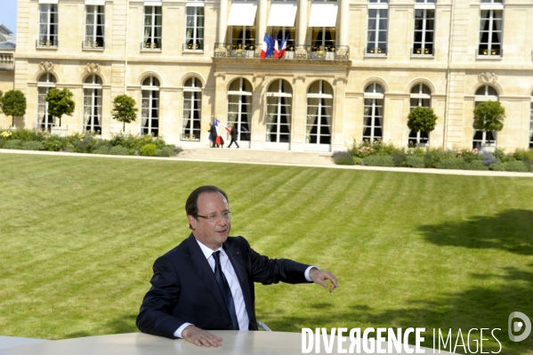 François HOLLANDE interview télévisée du 14  juillet