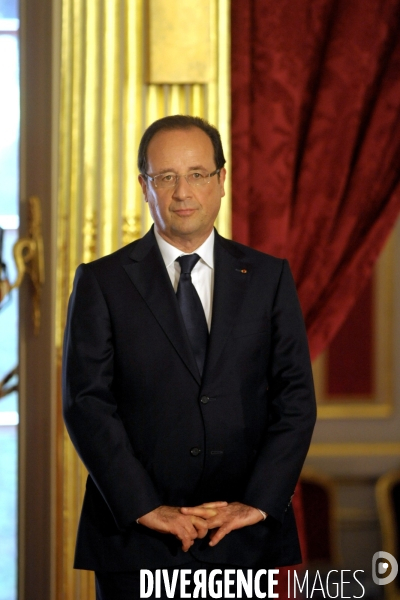 Timbre du quinquennat, dévoilé par François HOLLANDE