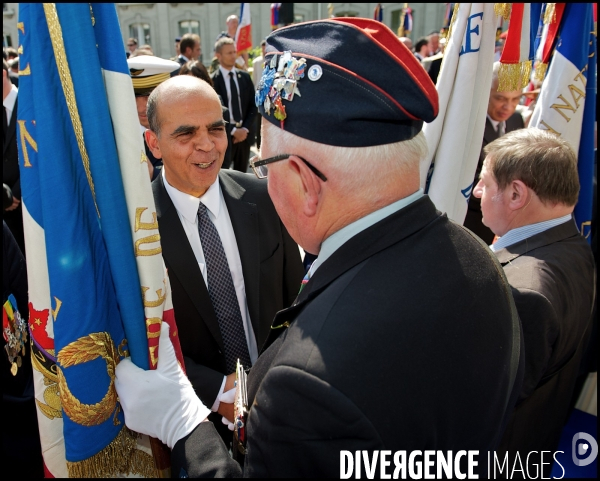 Ceremonie à la mémoire des victimes des crimes racistes et antisémites de l état français et d hommage aux justes  de fran e