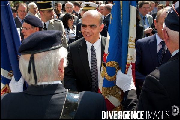 Ceremonie à la mémoire des victimes des crimes racistes et antisémites de l état français et d hommage aux justes  de fran e