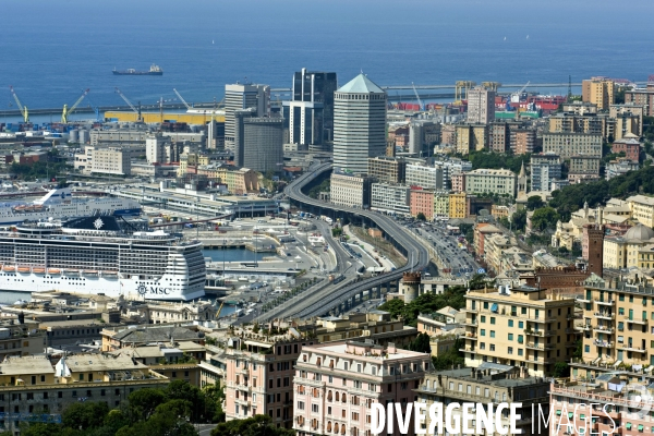 Gênes, une ville debout face à la mer